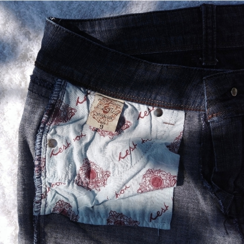 2 Jeans Size 9 Juniors - CesTToi & I&P Brands - Picture 9 of 16